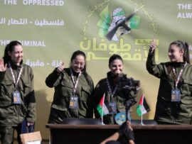 ハマス、イスラエル女性兵士4人を追加解放　ガザ地区で喜びの声、停戦合意の行方は？