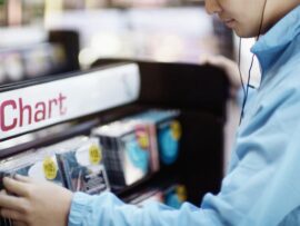 ヒットメーカー小室哲哉が「自分の時代」の終わりを予感した出来事と、時代に追いつくのが遅れた業界