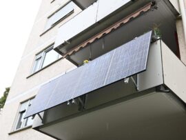 ベランダで始めるエコ生活！太陽光発電パネルで電気代節約＆環境貢献