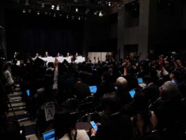 フジ“やり直し”オープン会見「女性記者」にネットざわつく「ケンカ腰」「長かった」トレンド入り