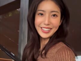 “令和の峰不二子”阿部なつき25歳、ニットワンピで魅力全開「スタイル抜群」　テレビ出演も急増中