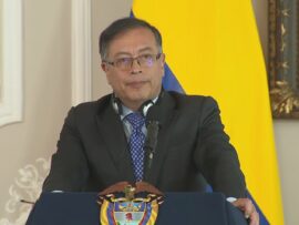 南米コロンビア　アメリカから強制送還される移民の受け入れを拒否　アメリカは報復措置か