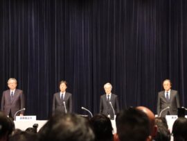 フジ異例の10時間半会見で「トイレ休憩」心配の声　司会進行には「仕切り最悪」「フジ側が主催なんだから...」批判相次ぐ