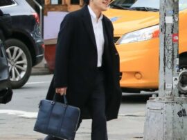 小室佳代さんの新たな挑戦！料理エッセイで「あたらしい日」を掴む