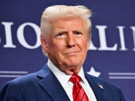 トランプ前大統領のガザ住民移住案に周辺国猛反発：パレスチナ問題の新たな火種