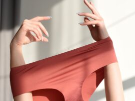 「パンティー泥棒事件」が勃発→警察官と被害者女性が「気まずく」なってしまったワケ