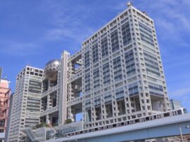 フジテレビ、中居正広氏問題で社長交代へ：組織改革の真価問われる時