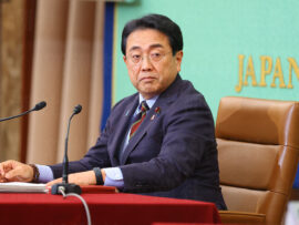 「秘書は24時間365日稼働」「あまりの叱責に女性スタッフが泣いてしまった」　石破首相の“最側近”のパワハラ疑惑