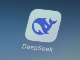 中国新興AI企業DeepSeek、米国発とみられる大規模サイバー攻撃の標的に