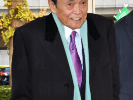 麻生太郎氏、引退説を吹き飛ばす？後継者問題と今後の動向に注目