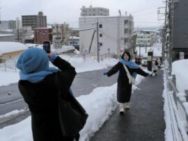 映画「Love Letter」の聖地、小樽「船見坂」の魅力と観光客急増による課題