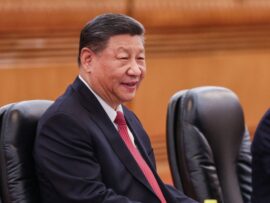 米中貿易摩擦再燃！追加関税発動で世界経済への影響は？