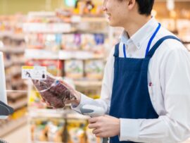 日本のコンビニを支える外国人：その背景と変化を探る