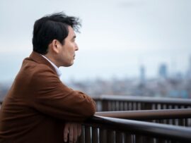 フリーランスの老後不安：年金不足をどう乗り越えるか？【50代からの対策】