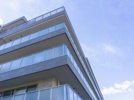 2025年の新築マンション市場：データは語る、未来を掴む