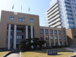 公務員でもクビになる時代？能力不足で免職、佐賀県職員２名の事例から考える人事評価制度の行方