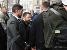 ゼレンスキー大統領、トランプ氏NATO離脱ならロシアが戦争開始と警告