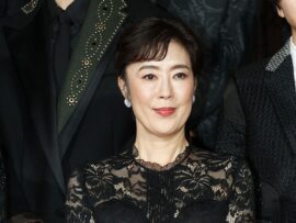 寺島しのぶ“ラムゼイ・ハント症候群”で先月入院していた　「咽頭の浮腫で唾が飲み込めない、左耳も…」