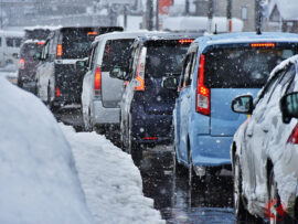 【大雪警報発令中！】関西～中部地方の高速道路で再び通行止めへ！備えはどうする？