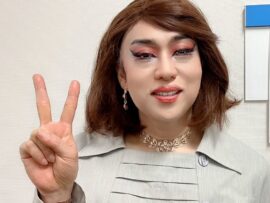 「コミュ障・陰キャ・肥満体型」小5でゲイを自認した肉乃小路ニクヨが学生時代に「不思議ちゃんキャラ」を演じた本音