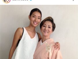 亡くなった松原千明さんが「お美しい」…長女すみれが生前の２ショット公開　元夫は石田純一