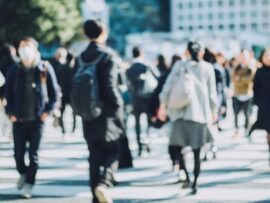 「予定よりずっと早く人口の1割が外国人になる」「もう外国人労働者なしでは国を維持できない」...日本政府が暗に示した「ヤバすぎるメッセージ」