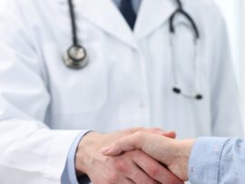 日本の医療費削減と質向上のための二つの改革案