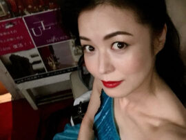 横山めぐみ、7年前の「科捜研の女」バーレスクダンサー姿を披露！変わらぬ美しさにファン歓喜