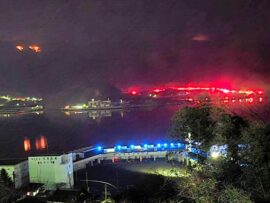 大船渡市山林火災、焼損面積1400ヘクタールに拡大…住民の不安募る、卒業式目前の高校生も避難生活