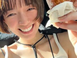 オールバックでガラリ〝激変〟バラエティで大人気女性タレントの姿にファン仰天「テレビとは全然雰囲気違う」「イメージ変わった」の声