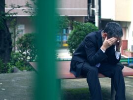 中高年、賃上げの波に乗り遅れ？待遇改善への切実な声