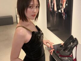 本田翼、大胆ドレスで魅了！クリスチャンルブタン×メゾンマルジェラのコラボイベントに登場