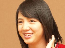 宮内ひとみ、春の訪れに喜び！透明感あふれる近影にファン歓喜