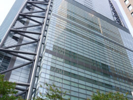 土屋アンナさん、切符派を公言！現代のICカード社会に物申す！