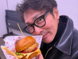 元木大介氏、最新ショットでダンディーな姿披露！驚きのスタイル変化にファン騒然！