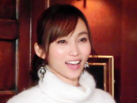 吉木りささん、不登校の過去を告白：声が高かっただけで…