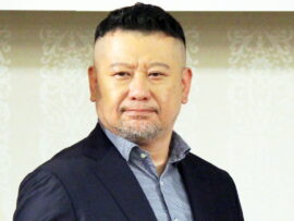 ケンドーコバヤシの白髪騒動：染めてないのに…後輩芸人からの疑惑に激怒！？