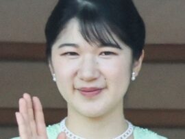 「愛子さまのお相手候補」“賀陽宮”を名乗る活動家が永田町に出入りしていた！　賀陽家当主は「親戚と認識していません」…その真相は？