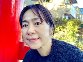 西田尚美、夫役・藤本隆宏との仲睦まじい2ショット公開！「クジャクのダンス誰が見た？」最終回を前に反響呼ぶ
