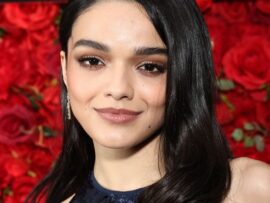 実写版『白雪姫』興行不振の真相：主演女優の政治発言が影響か？