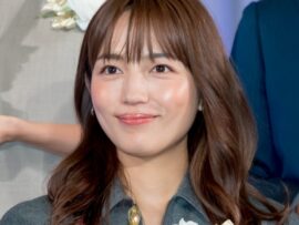 川口春奈、タイ旅行でのオフショットが話題！大胆なヘアスタイルに「別人級」の声
