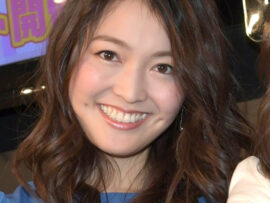 昨年３月テレ東退社→ベンチャー企業入社→離婚と退社公表の女子アナ　印象激変姿「路線変更？」「美しい♥」