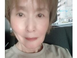 【 小柳ルミ子 】　「右の奥歯の歯茎が膿んで　腫れて」　歯科医院で「いきなり手術」　「右顔面が痛み　酷い頭痛」「一刻の猶予もない…と言う判断でしょうか」