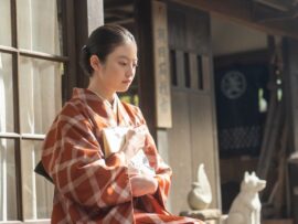 明日の『あんぱん』あらすじ。寛が亡くなり、悲しみに暮れる柳井家。涙を流す嵩にのぶがそっと差し出したのは…＜ネタバレあり＞