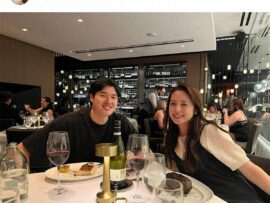 久慈暁子　夫・渡辺雄太との結婚3周年を報告　仲良くレストランで食事姿に「素敵なお二人」の声