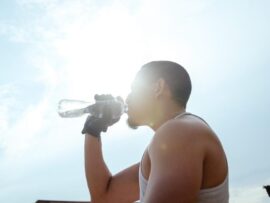 トップアスリートが午後4時以降は水分を控える理由…水分補給の基本を確認しよう（海外）