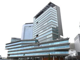 ＴＶ出まくり元自民党のホープ　突然まさか告白「政治家に戻りたい」アレから１０年「頭によぎるんです」志半ばだった　戻るなら衆院