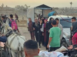 イスラエル軍が支援拠点付近で発砲、パレスチナ人２６人死亡　医療従事者