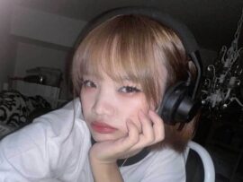 「寝たふり痴漢」隣の乗客が胸まで寄りかかり　被害女性はSOSのハンドサイン　ネット怒り「気持ち悪い」