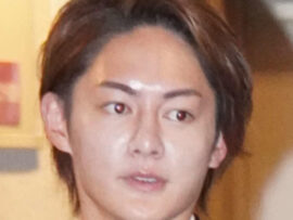 三崎優太氏「『土日くらい休みたい』って経営者いたら今すぐ会社畳んだ方がいい」痛烈指摘に反響